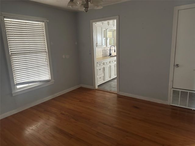 3204 N 31st Street, Waco, TX 76708