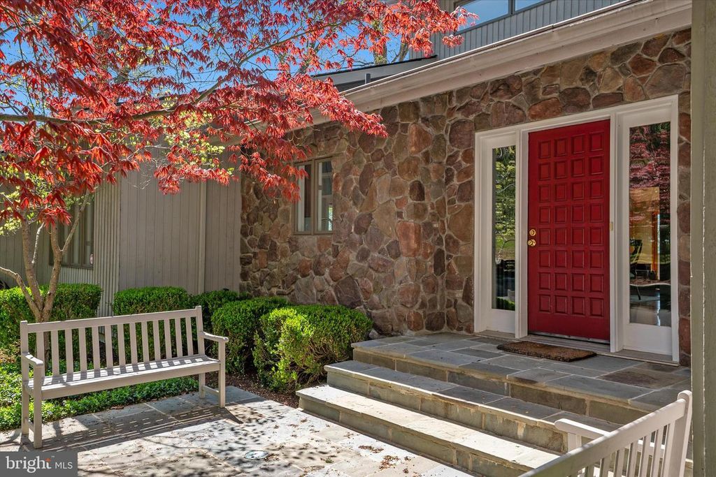 Image 35 of property listing at 267 RUGBY CT, Arnold, MD 21012