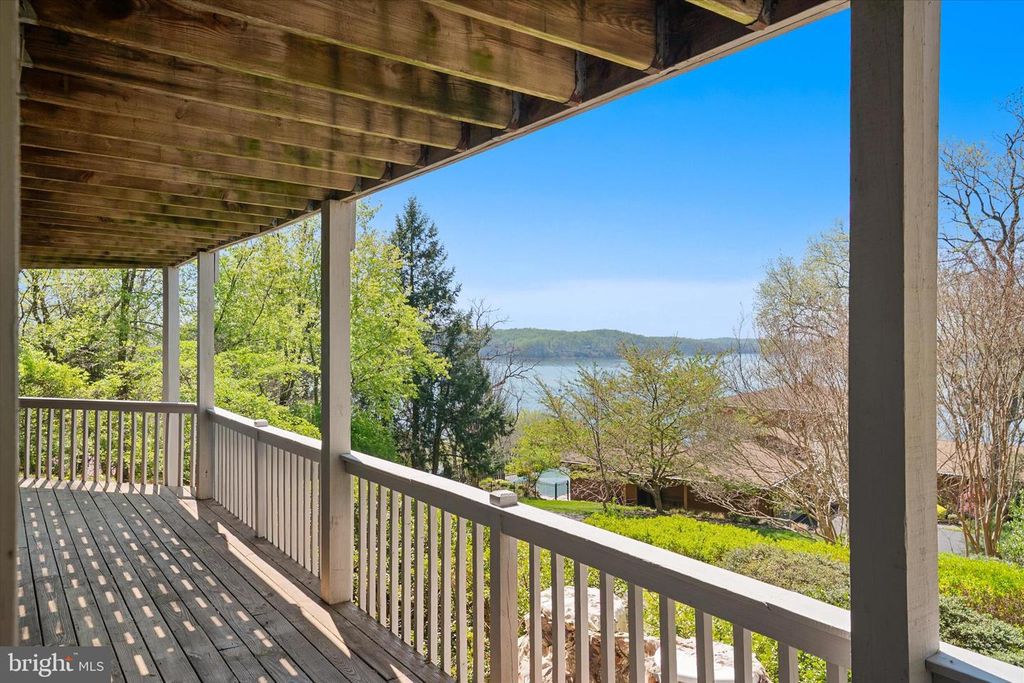 Image 39 of property listing at 267 RUGBY CT, Arnold, MD 21012