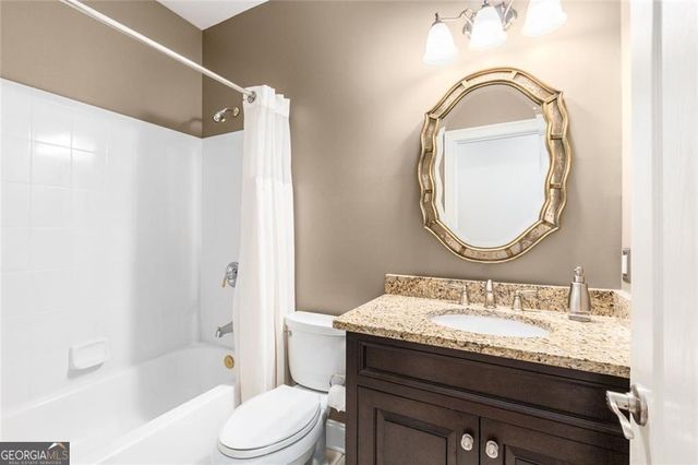 5013 Duxford Drive SE, Smyrna, GA 30082