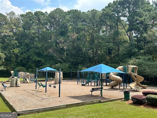 5013 Duxford Drive SE, Smyrna, GA 30082