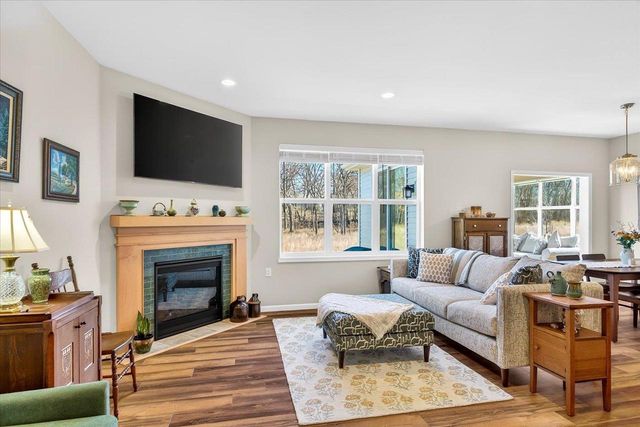 1249 Wild Willow Way, Verona, WI 53593