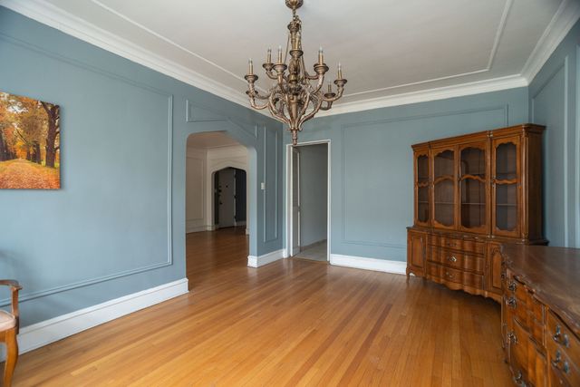 2321 E 69TH Street 2, Chicago, IL 60649