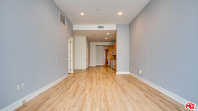 3223 W 6Th Street 207, Los Angeles, CA 90020