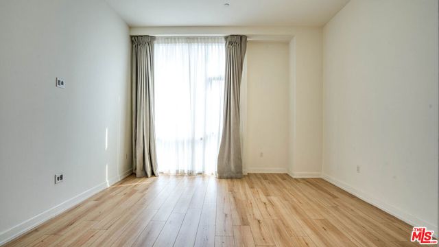 3223 W 6Th Street 207, Los Angeles, CA 90020