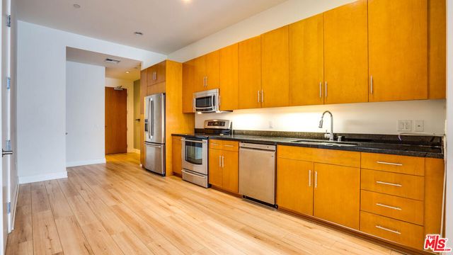 3223 W 6Th Street 207, Los Angeles, CA 90020