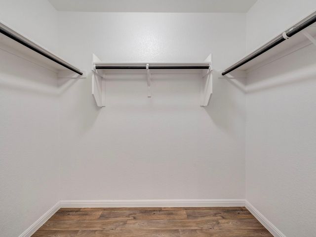 136 Dunlin LN, Leander, TX 78641