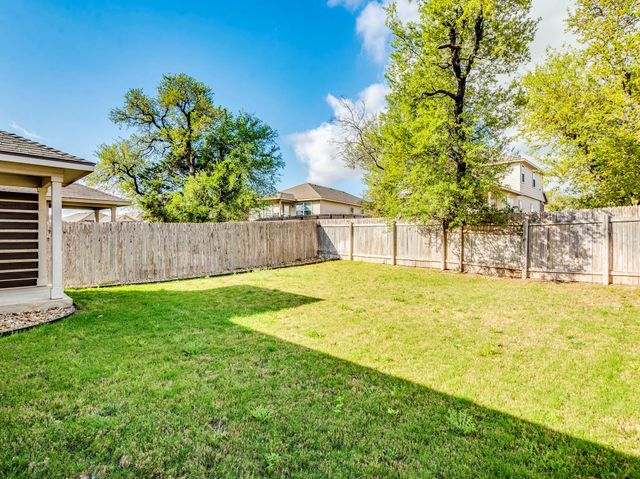 136 Dunlin LN, Leander, TX 78641