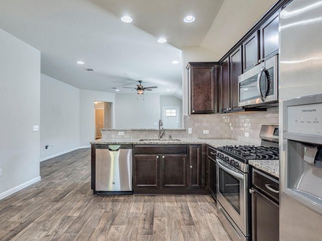 136 Dunlin LN, Leander, TX 78641