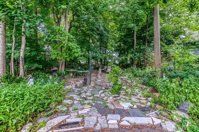 4 Spruce Street 4, Dedham, MA 02026