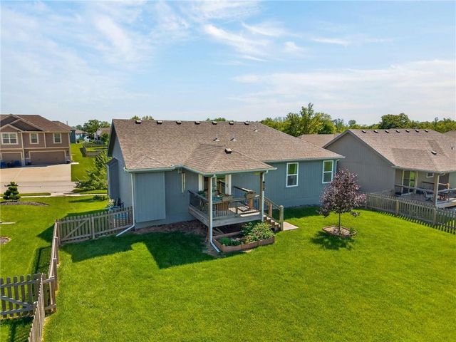 1704 Chestnut Street, Kearney, MO 64060