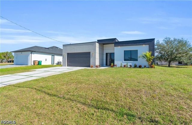 3924 NW 38th ST, Cape Coral, FL 33993