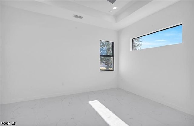 3924 NW 38th ST, Cape Coral, FL 33993