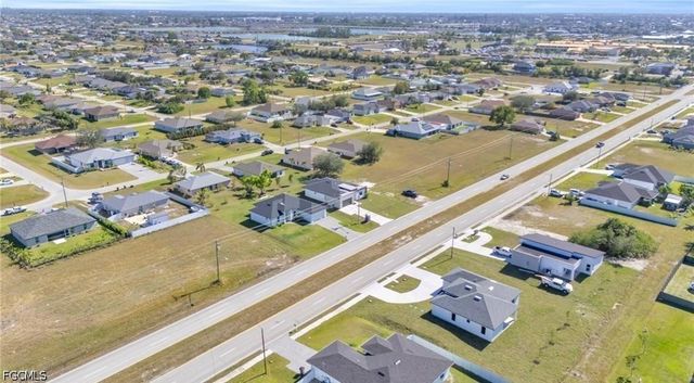 3924 NW 38th ST, Cape Coral, FL 33993
