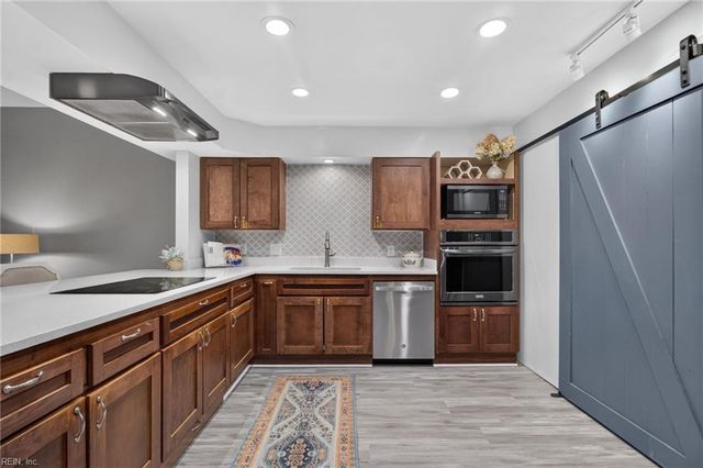 2204 Timberdale CT, Virginia Beach, VA 23456