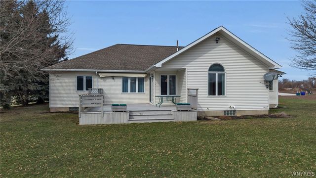 5005 Harris Hill Road, Clarence, NY 14221