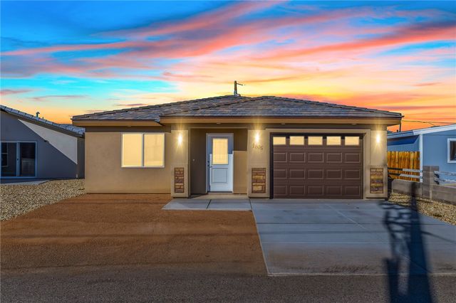 1805 Coronado Boulevard, Bullhead City, AZ 86442