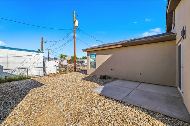 1805 Coronado Boulevard, Bullhead City, AZ 86442