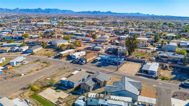 1805 Coronado Boulevard, Bullhead City, AZ 86442