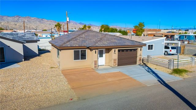 1805 Coronado Boulevard, Bullhead City, AZ 86442