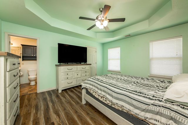 300 Weathering Lane, Austin, AR 72007