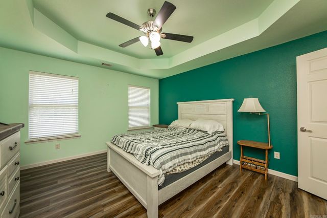 300 Weathering Lane, Austin, AR 72007