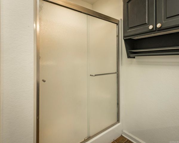 300 Weathering Lane, Austin, AR 72007