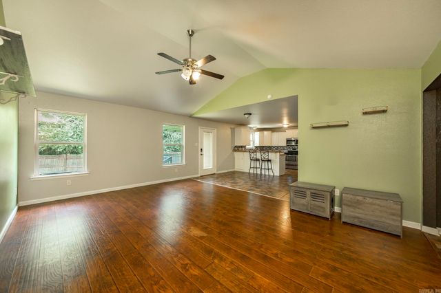 300 Weathering Lane, Austin, AR 72007