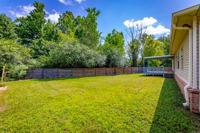 300 Weathering Lane, Austin, AR 72007