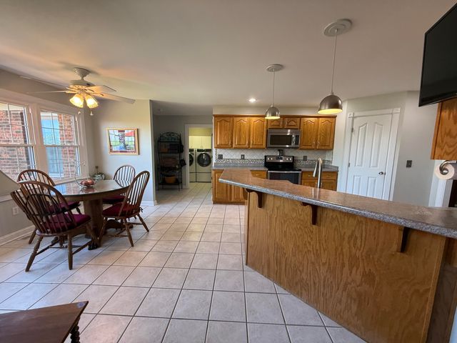 700 Carolina Court, Richmond, KY 40475