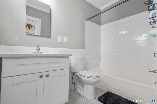 118 Colonial Road 1st Floor, Stamford, CT 06906