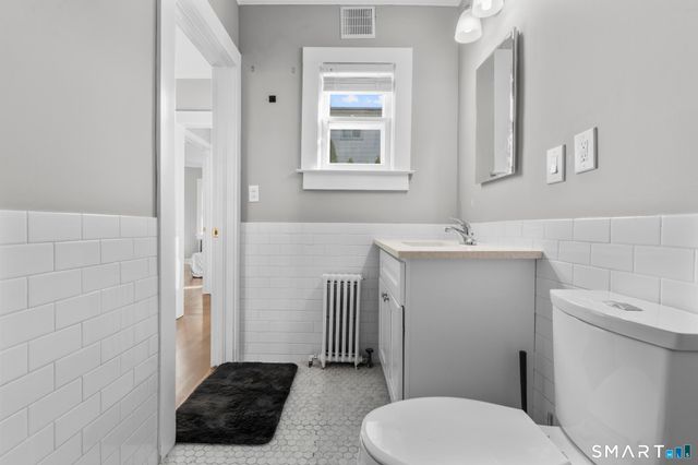 118 Colonial Road 1st Floor, Stamford, CT 06906