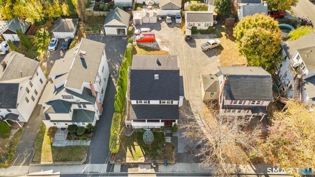 118 Colonial Road 1st Floor, Stamford, CT 06906