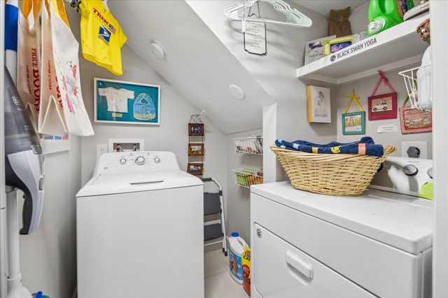 413 N Post Oak Lane 413, Houston, TX 77024