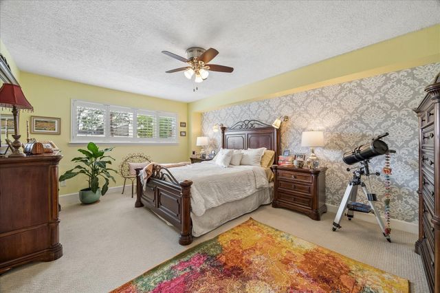 413 N Post Oak Lane 413, Houston, TX 77024