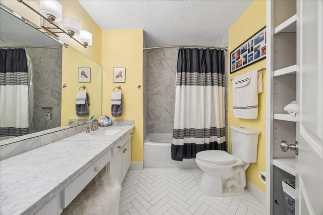 413 N Post Oak Lane 413, Houston, TX 77024