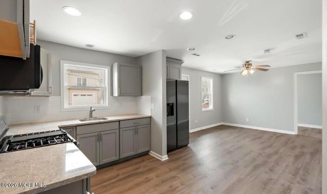 40 Bay Shore Drive A & B, Toms River, NJ 08753