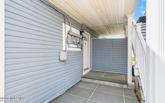 40 Bay Shore Drive A & B, Toms River, NJ 08753