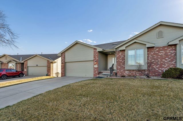 7206 S 157Th Street, Omaha, NE 68136
