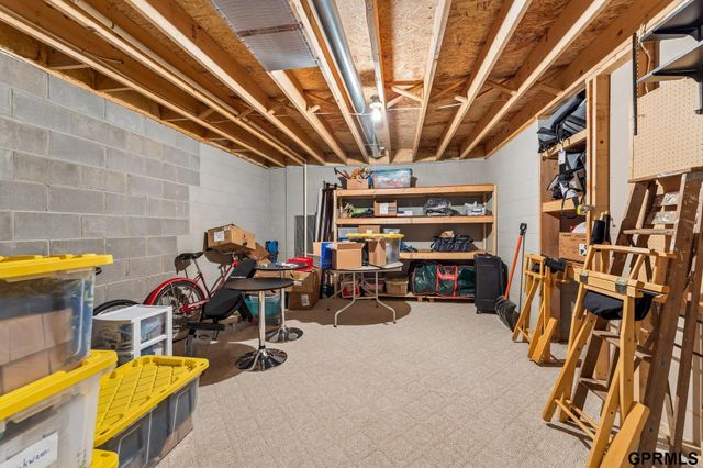 7206 S 157Th Street, Omaha, NE 68136