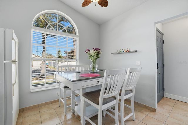 9760 VIOLET DRIVE, Orlando, FL 32824