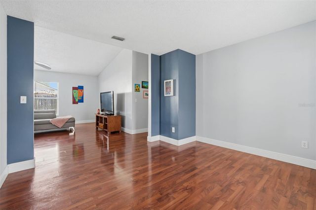 9760 VIOLET DRIVE, Orlando, FL 32824