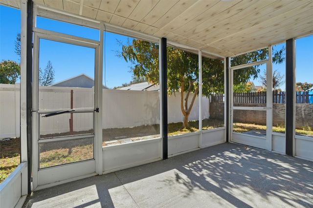 9760 VIOLET DRIVE, Orlando, FL 32824