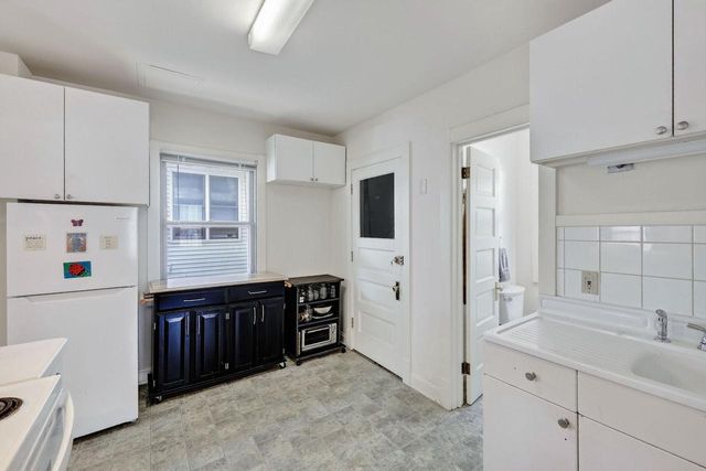 54 S Bryan Street, Madison, WI 53714