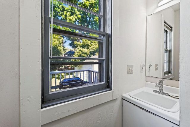 54 S Bryan Street, Madison, WI 53714