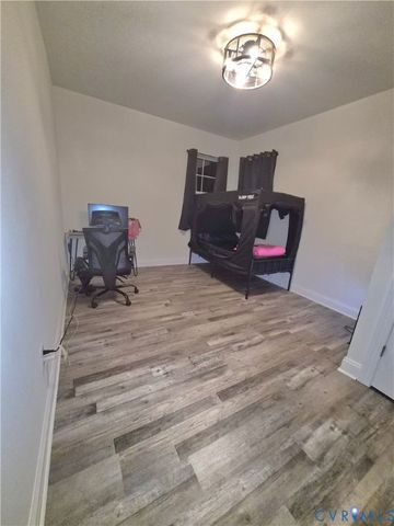 11649 Sinker Creek Dr, Chester, VA 23836