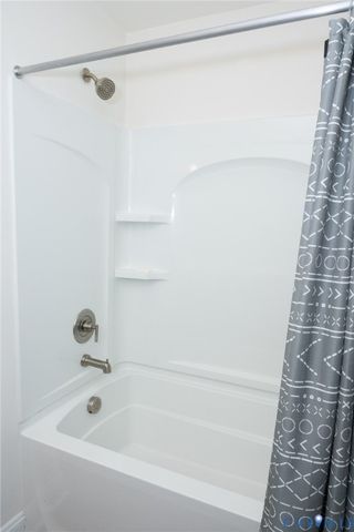 11649 Sinker Creek Dr, Chester, VA 23836