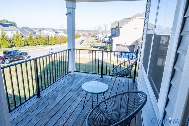 11649 Sinker Creek Dr, Chester, VA 23836