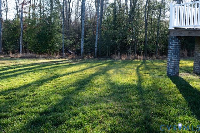 11649 Sinker Creek Dr, Chester, VA 23836