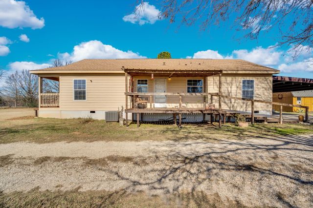 8103 County Road 409, Grandview, TX 76050